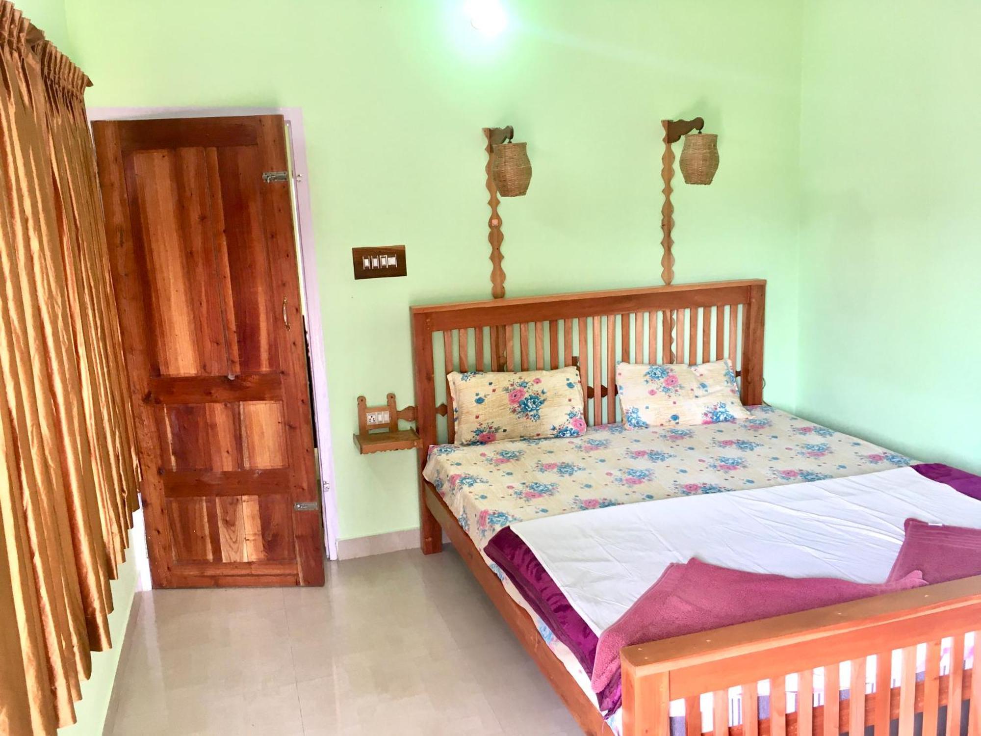 Panthalams Homestay Теккаді Екстер'єр фото